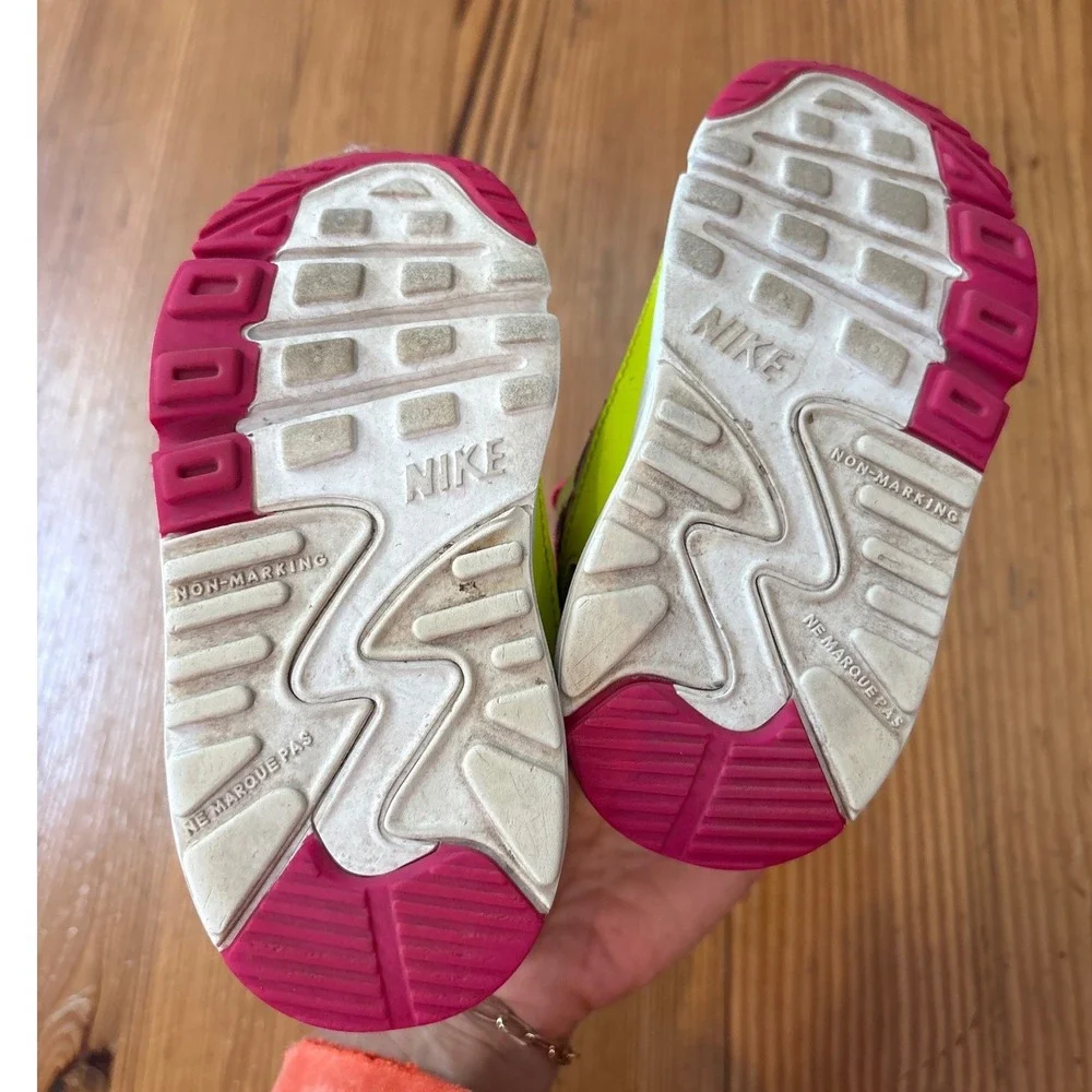 Nike Air Max 90 Sneakers Kids Neon Yellow Pink‎ Green Geometric SIZE 7C